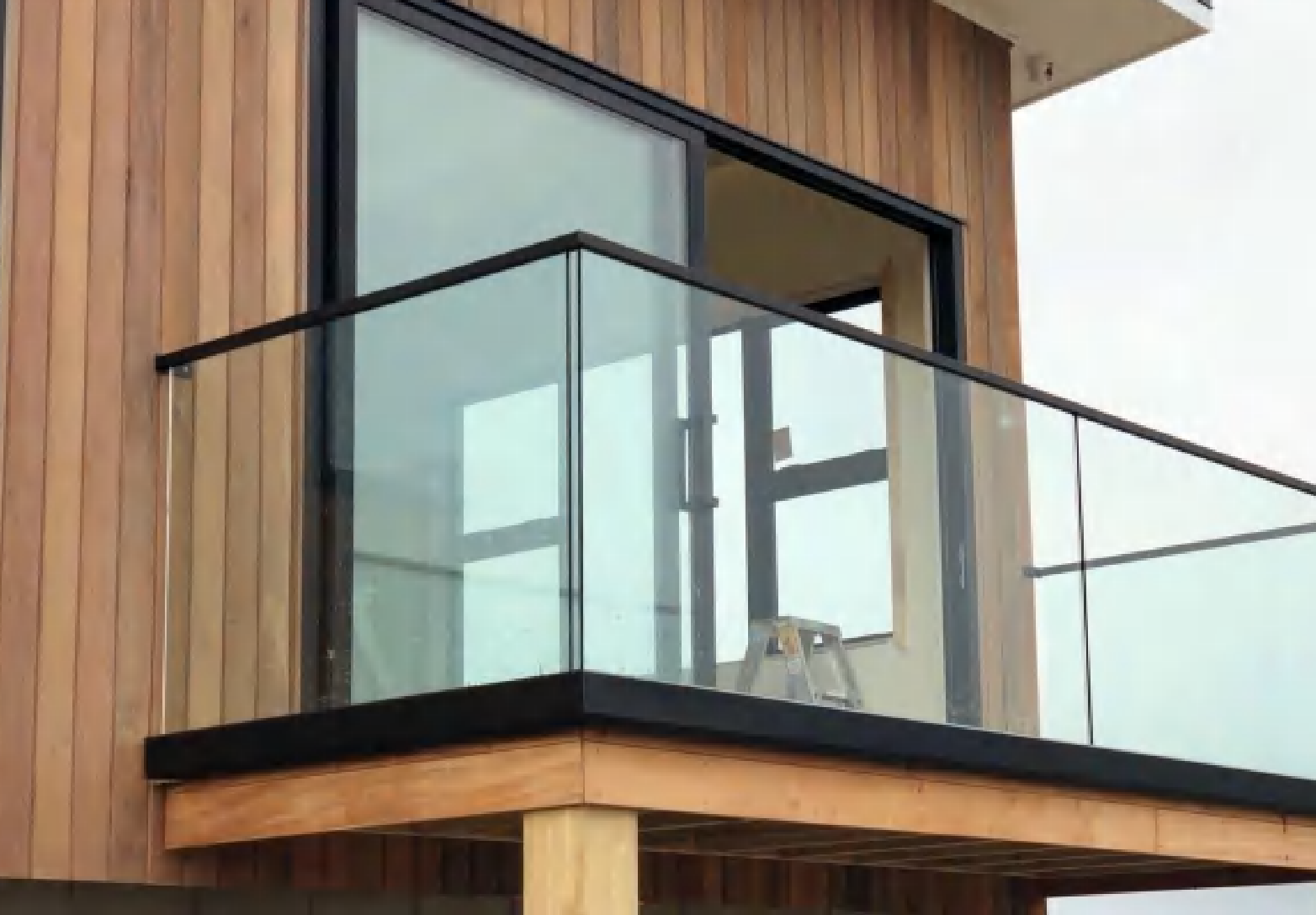 Glass Railing - Stairs and Railing | CHEERFUL Kenya image 2